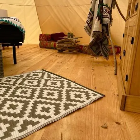 Campo de lujo Tipi Village Navajos *