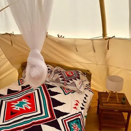 Campo de lujo Tipi Village Navajos *