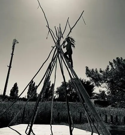 Tipi Village Navajos Campo de lujo *